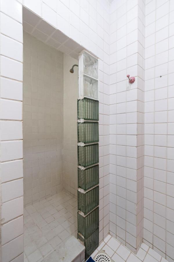 Omar Do Rio - Gc 1002 Apartamento 2qtos, Completo Com Garagem, Internet 120mbps, A 150metros Da Praia De Ipanema E Do Metrô, 05 Minutos Da Praia De Copacabana Rio de Janeiro