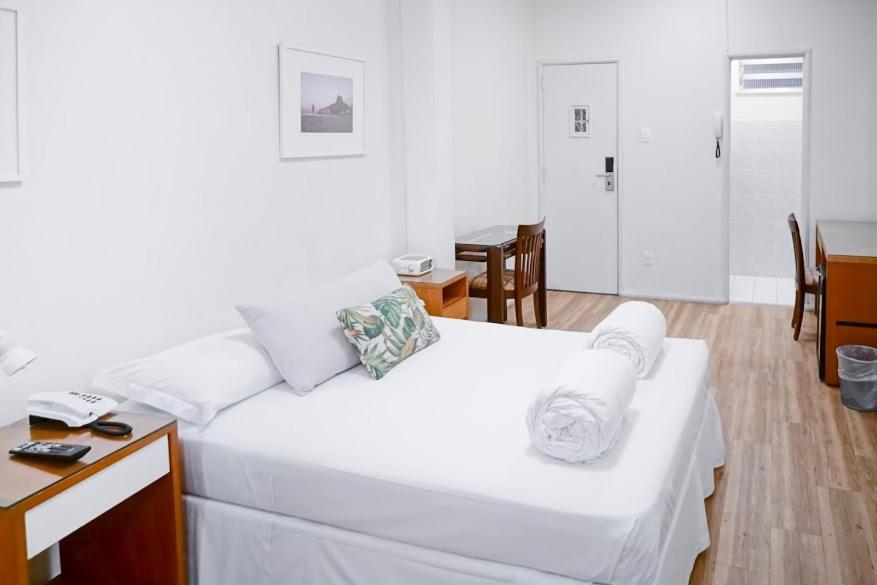 Apartamento Kitnet Anibal De Mendonca Ipanema *