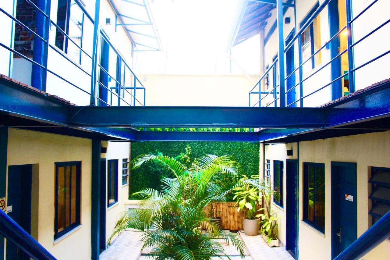 Aparthotel Injoy & Aparts