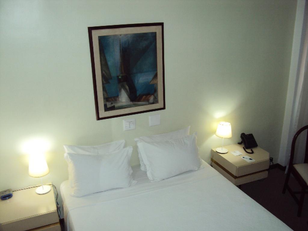 Everest Park Hotel 3*