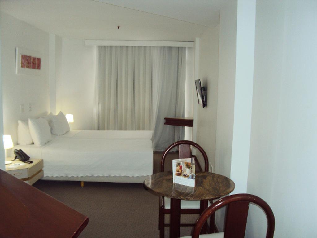 Hotel Everest Park 3*