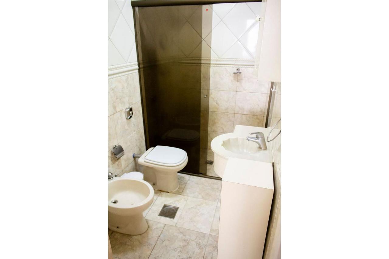 E Sala Em Ipanema Perto Da