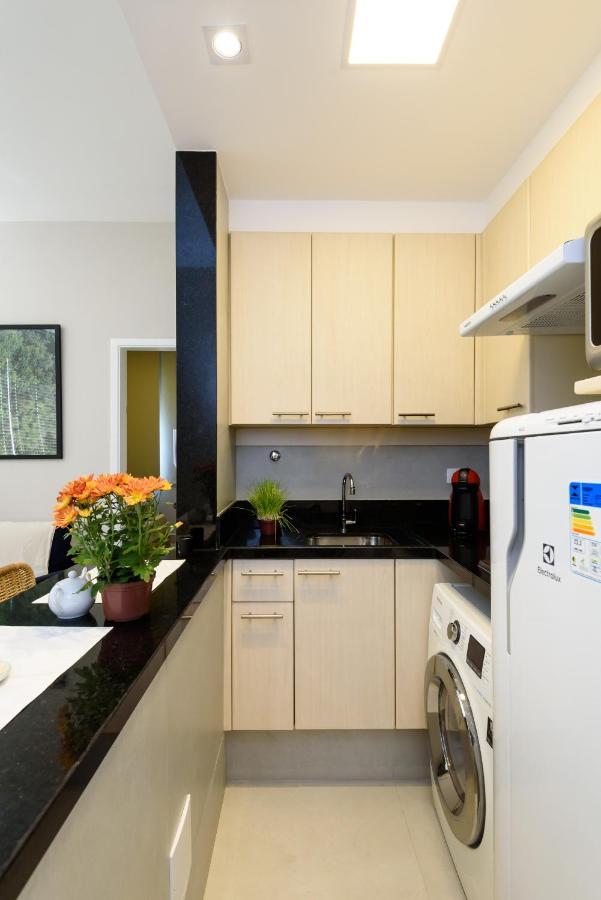 Pineapples Bt301 - Excelente Quarto E Sala, ótima Localização No Centro De Ipanema, Próximo Ao Metrô *