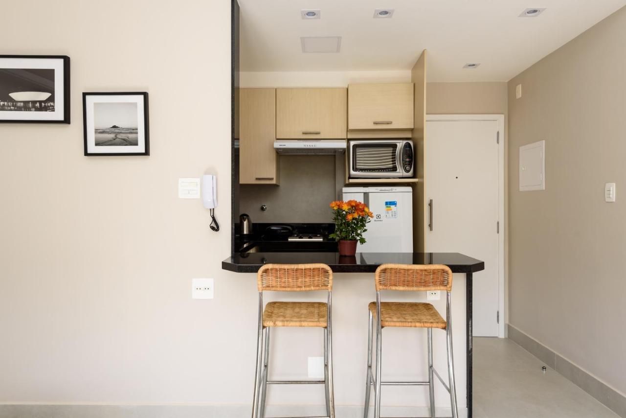 Pineapples Bt301 - Excelente Quarto E Sala, ótima Localização No Centro De Ipanema, Próximo Ao Metrô