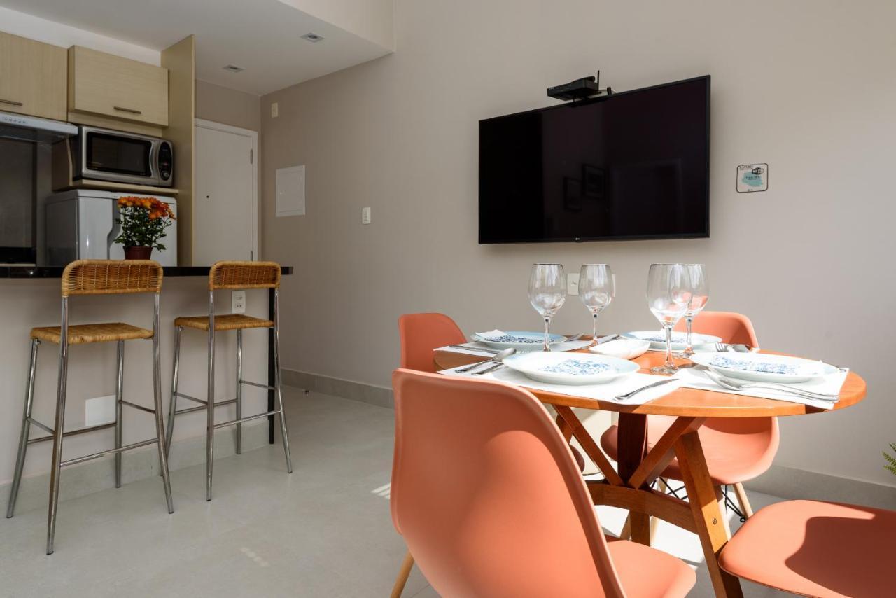 Apartamento Pineapples Bt301 - Excelente Quarto E Sala, ótima Localização No Centro De Ipanema, Próximo Ao Metrô *