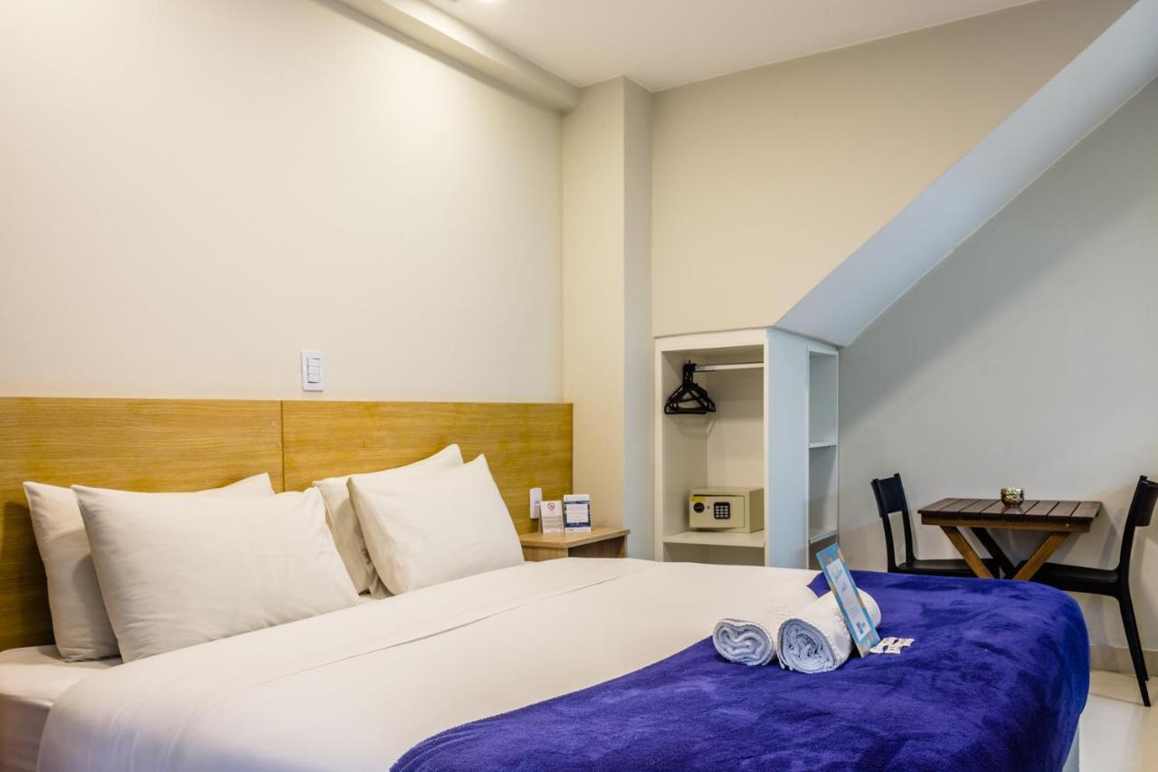 Injoy & Aparts Aparthotel