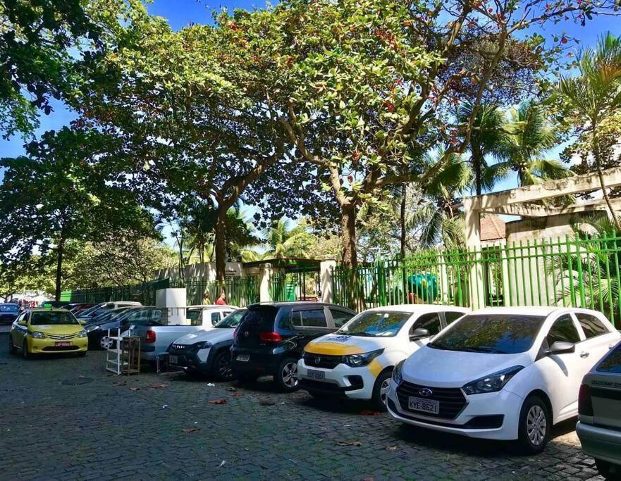 Apartamento Flor De Copacabana - 4 Pessoas, Praia E Privativo