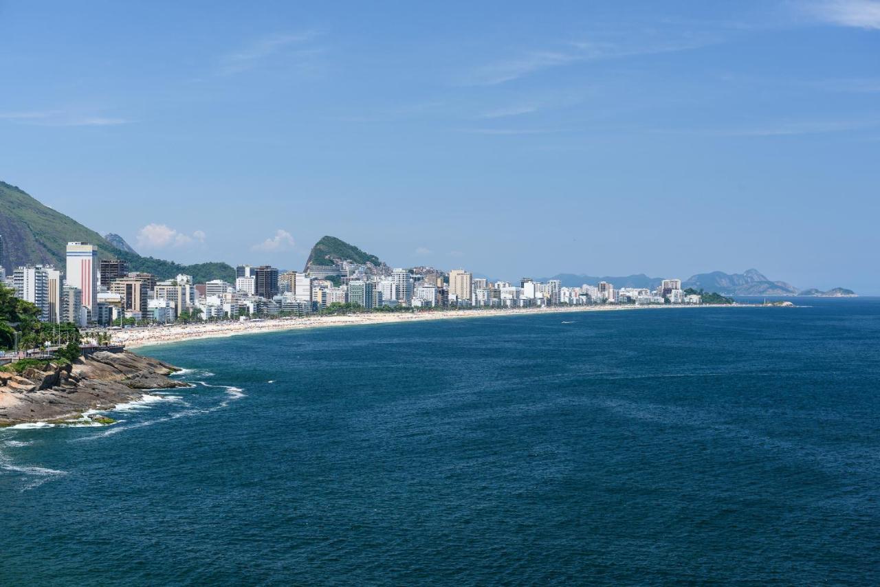 Apartamento Ocean Blue Moderno Av Niemayer Vista Espetacular Colado No Leblon Em Frente A Escola Stella Maris Garagem Internet Super Veloz 2 Smart Tvs Piscina Sauna