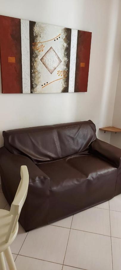 Maravilhoso Sala E Quarto Completo Na Quadra Da Praia De Copacabana Posto 5