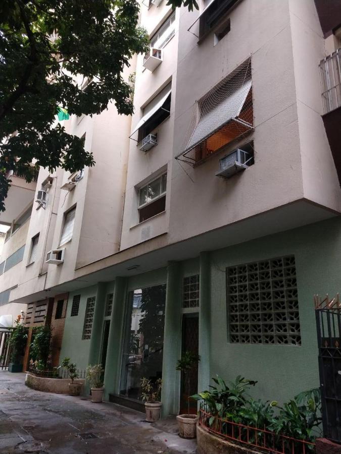 E Sala Silencioso Em Copacabana Apartment *