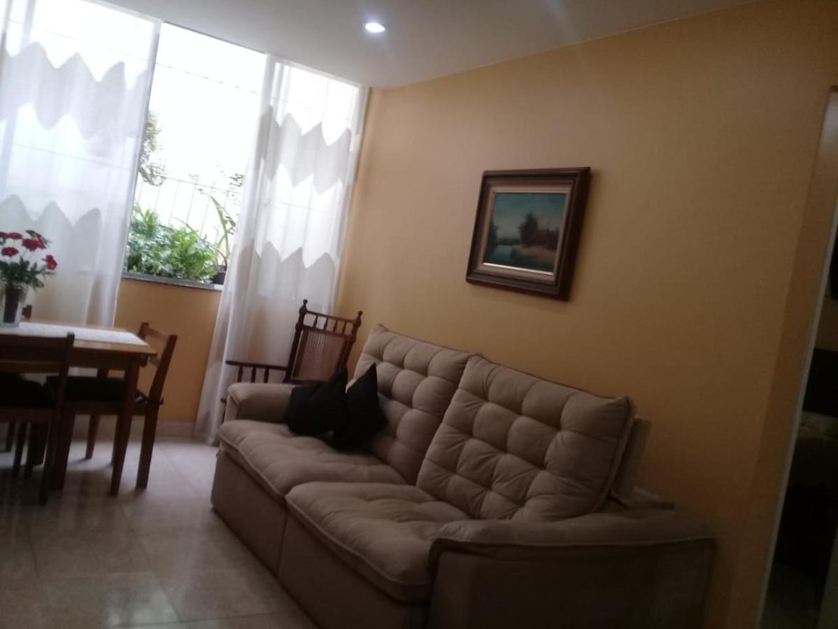 Amplo Apartamento Copacabana Quarto em Acomodações Particulares Rio de Janeiro