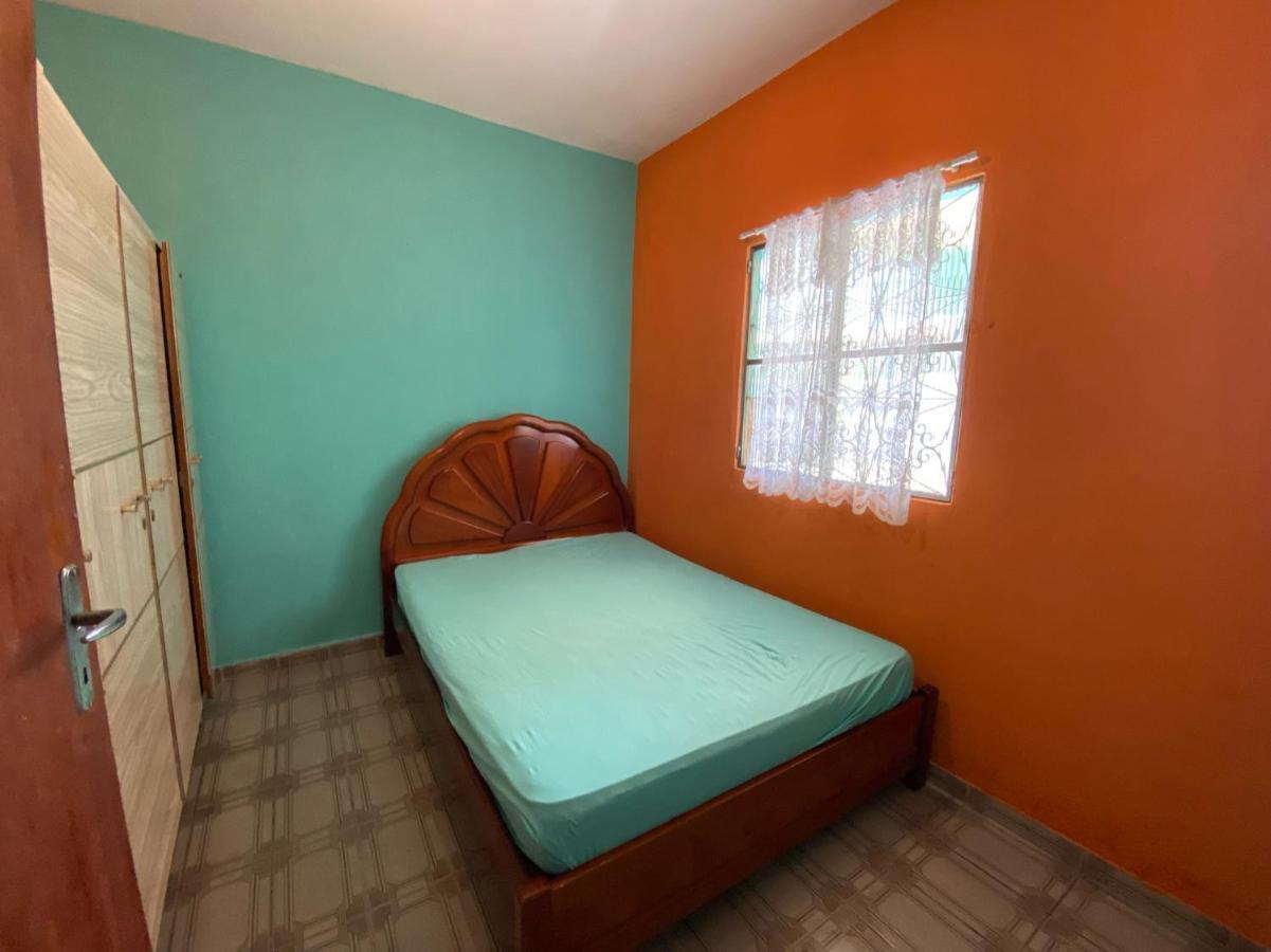 Casa de Férias Casa Inteira Entre Guaratiba E Campo Grande, Rio De Janeiro, Rj - A 40 Min Da Praia, Proximo Ao Estadio Miecimo Da Silva E Park Shopping-ideal Descanso, Encontros, Festa E Lazer-3000 M2 Rio de Janeiro