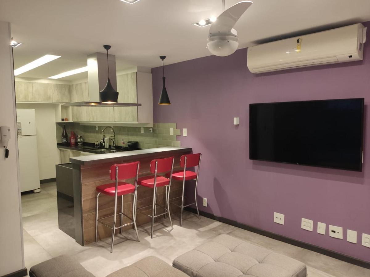 Quarto em Acomodações Particulares Suítes/studios Privados Copacabana *