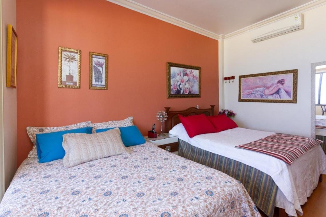 2440 Avenida Atlantica, Copacabana Vista Total Mar Apartment