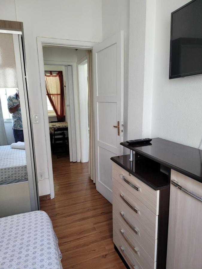 Apartamento Reformado No Coracao Do Leblon! Rio de Janeiro