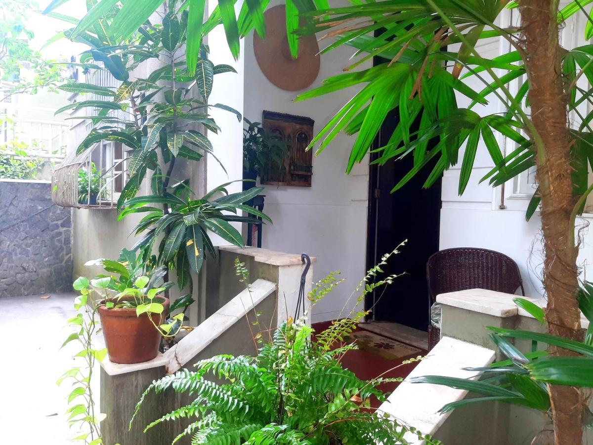 Quarto em Acomodações Particulares Linda Leblon Homestay - 3 Min To The *