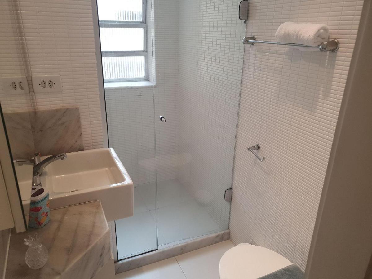 Apartamento Apartamento 2 Quartos Com Saida Pra Proximo De Supermercados, Bares E Restaurantes *