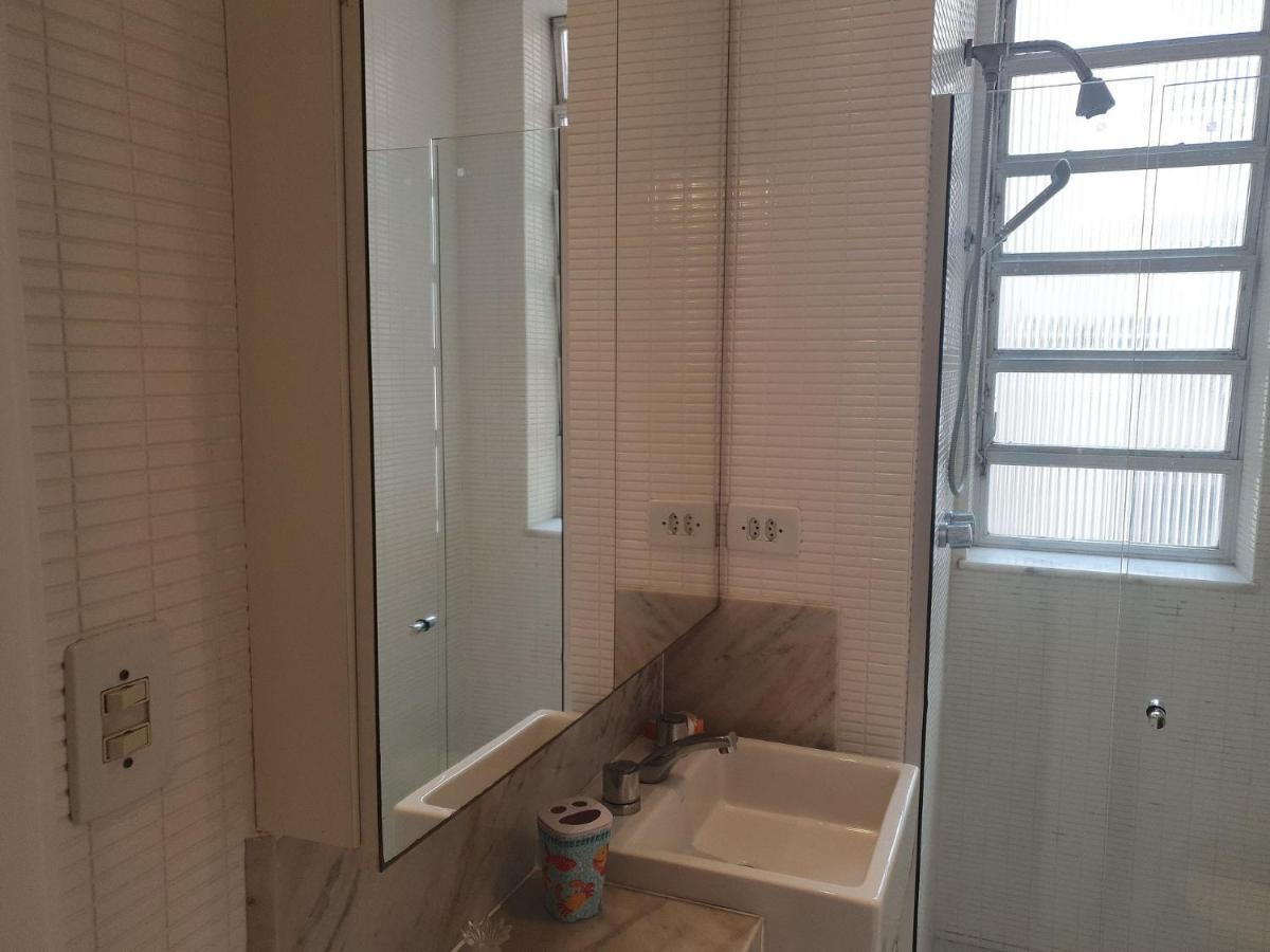 Apartamento 2 Quartos Com Saida Pra Proximo De Supermercados, Bares E Restaurantes Apartamento *