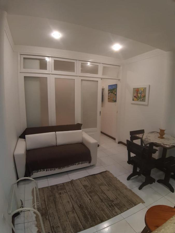 Copacabana, 1 Vista Mar Confortavel 100m Da
