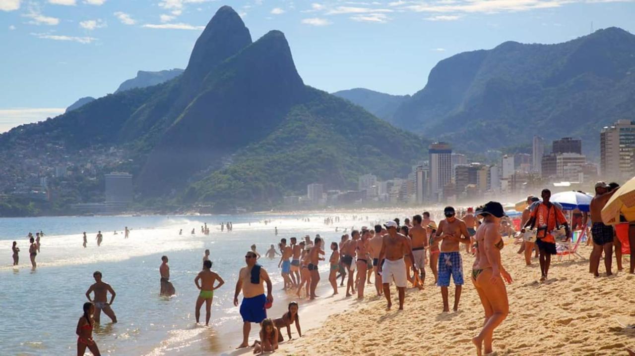 Flat Qto E Sala Em Ipanema ótimo 2 2 Pessoas! *
