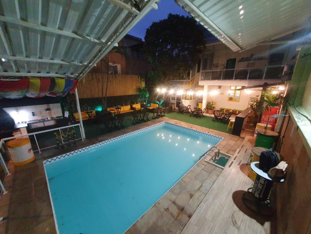 Hostel Maraca *