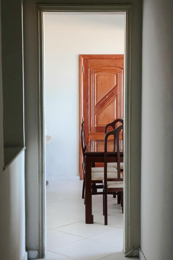 Apartamento Grande Com Vista Frente Mar Copacabana
