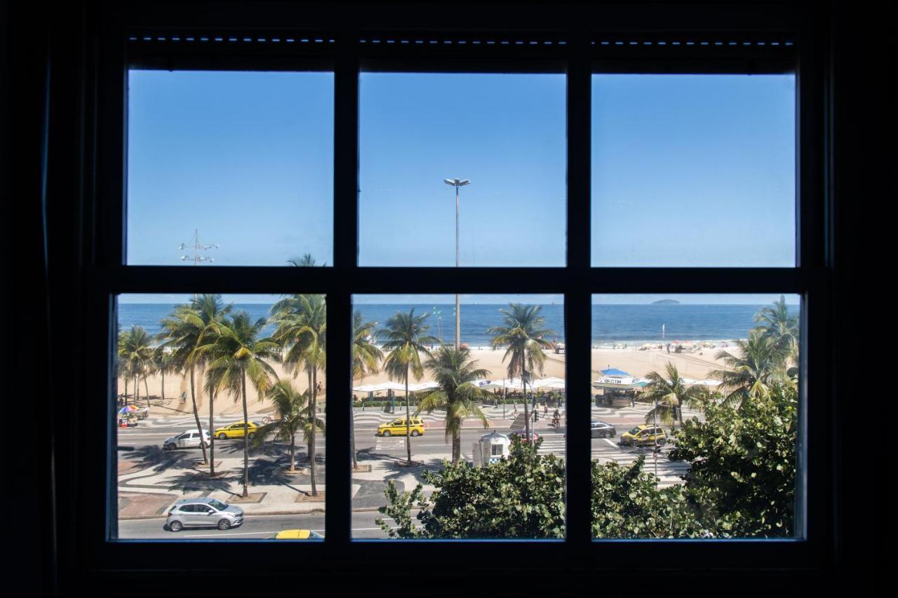 Apartamento Grande Com Vista Frente Mar Copacabana * Rio de Janeiro