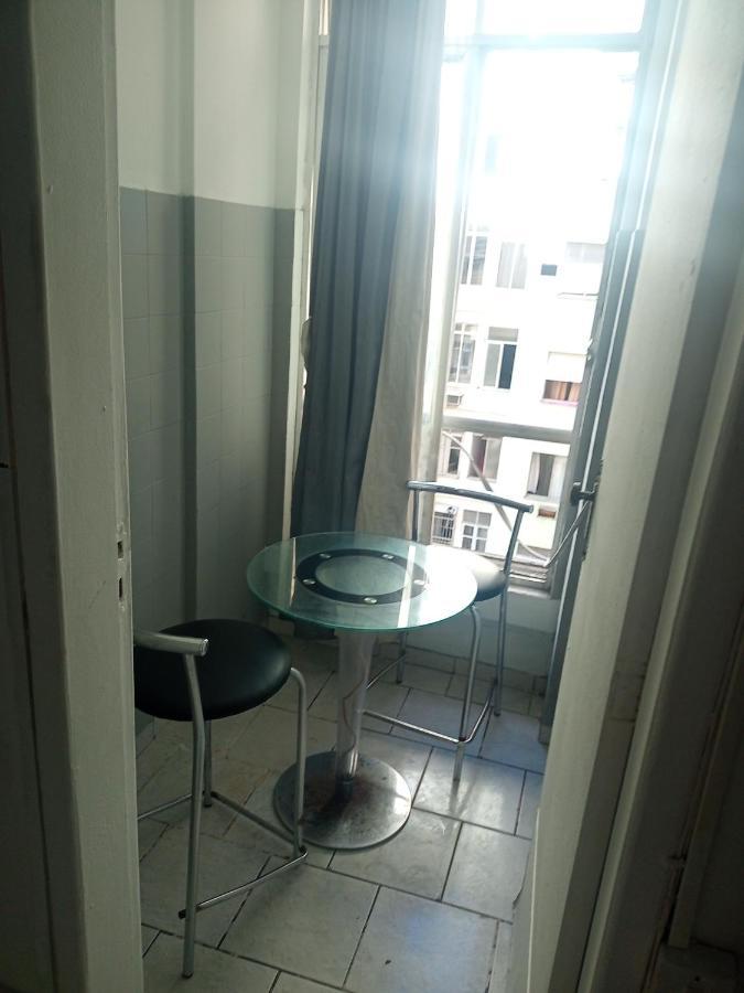 Apartamento No Coracao De Copacabana *