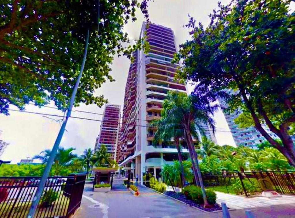 Four Seasons Mar Montanha *