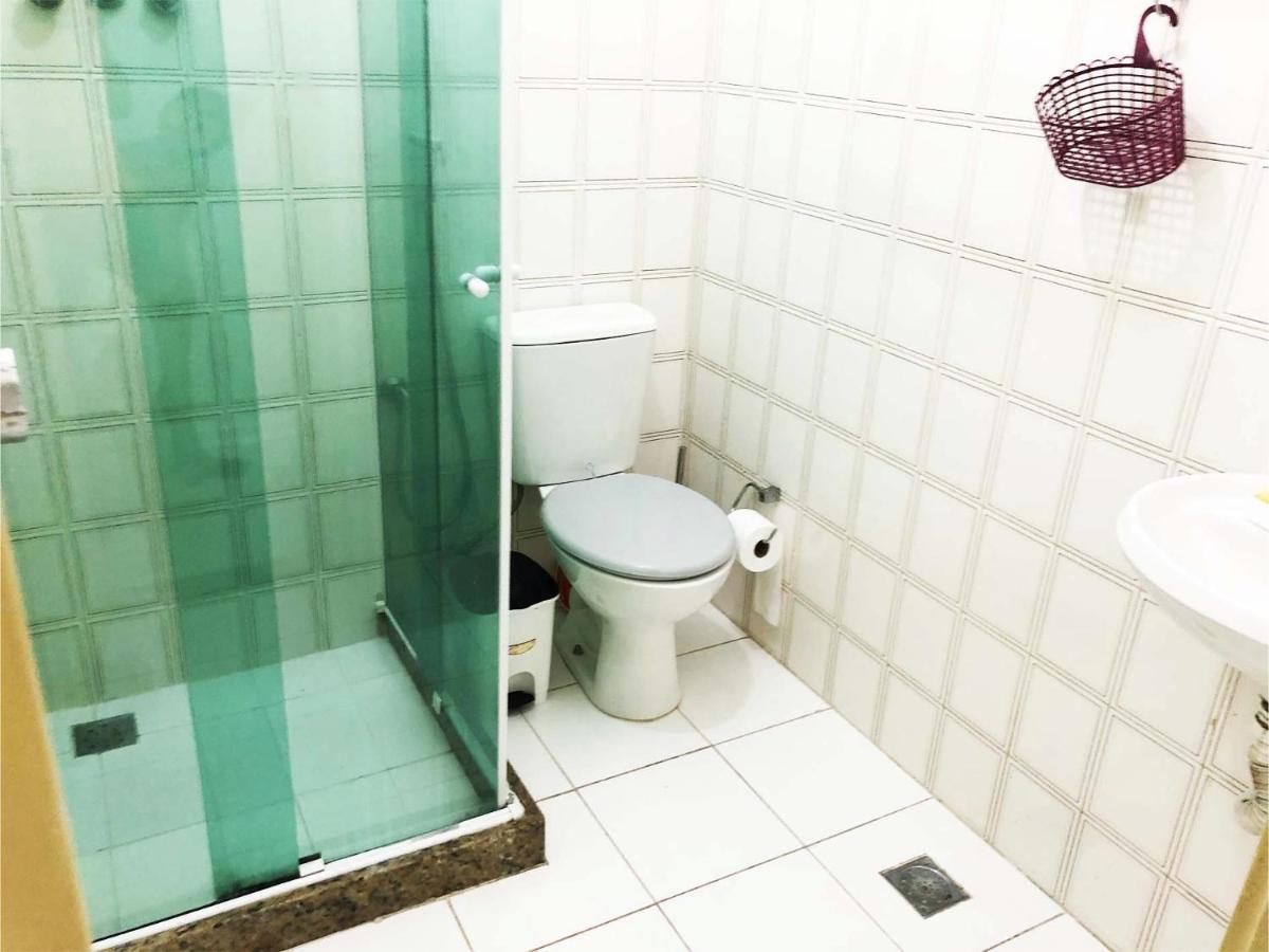 Apartamento Copacabana Vista Mar, Quadra Da Praia. *