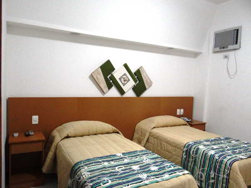 Linda 3*