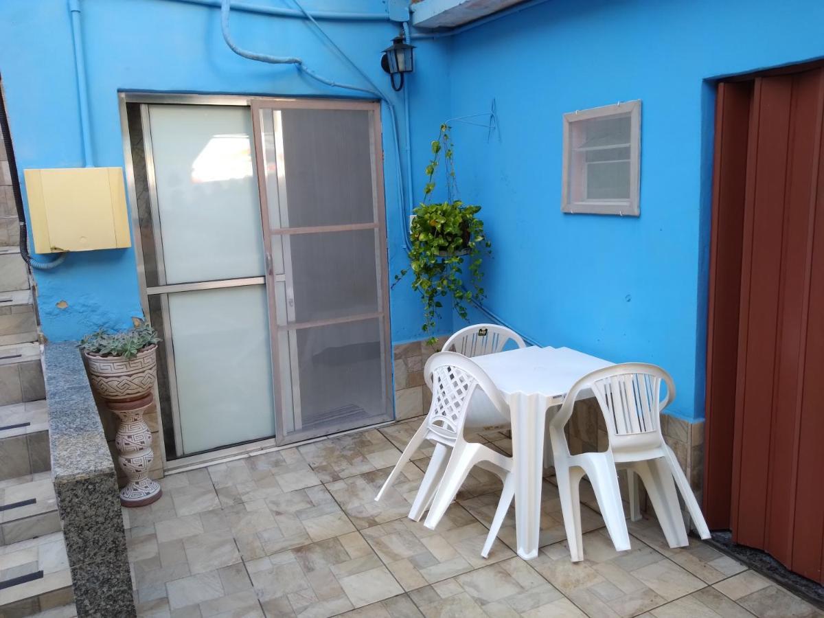 Casa Da Cacaia E Do Henrique *