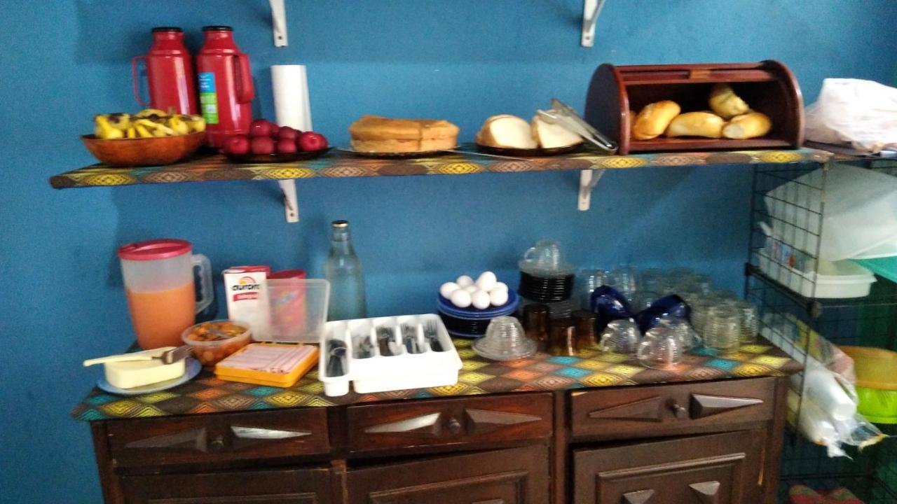 Casa Da Cacaia E Do Henrique