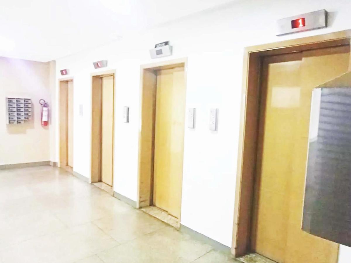 Apartamento Copacabana Vista Mar, Quadra Da Praia.