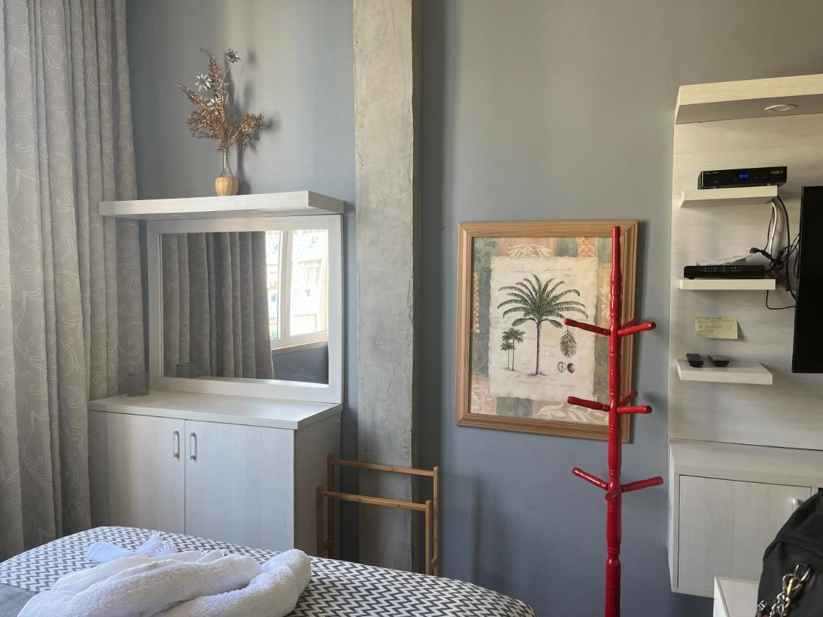 Monolocale, A Copacabana Apartamento