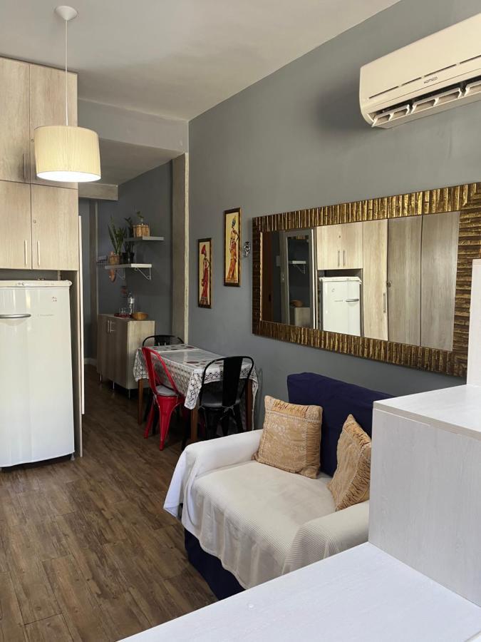 Apartamento Monolocale, A Copacabana