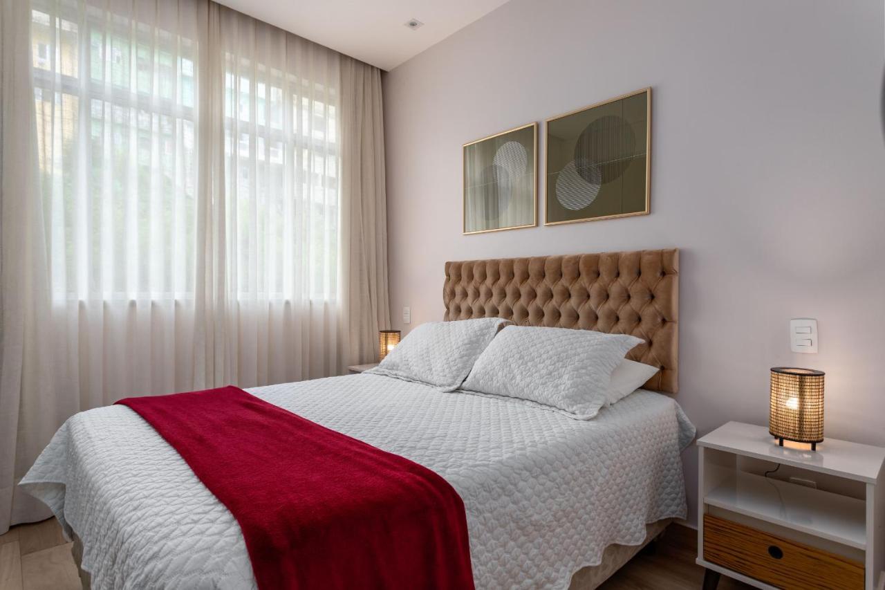 Apartamento Moderno Em Copacabana - Ideal Para Casais - Sc305lt Z4 *