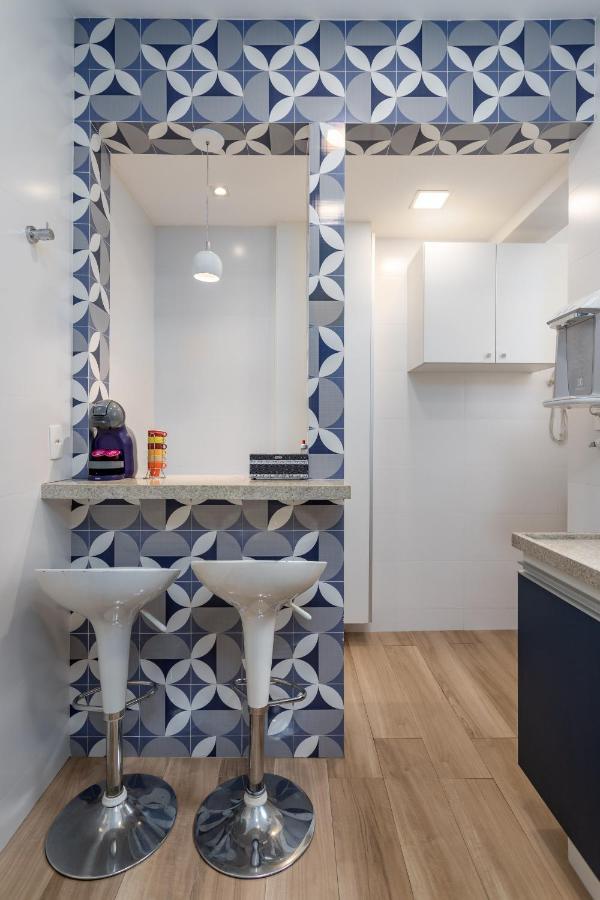 Moderno Em Copacabana - Ideal Para Casais - Sc305lt Z4 Apartamento
