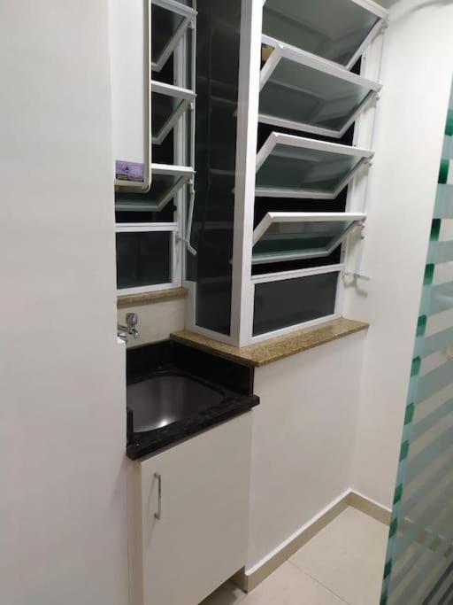 Apartamento Aconchegante Apto Na Rua Do Catete Ideal Famílias *