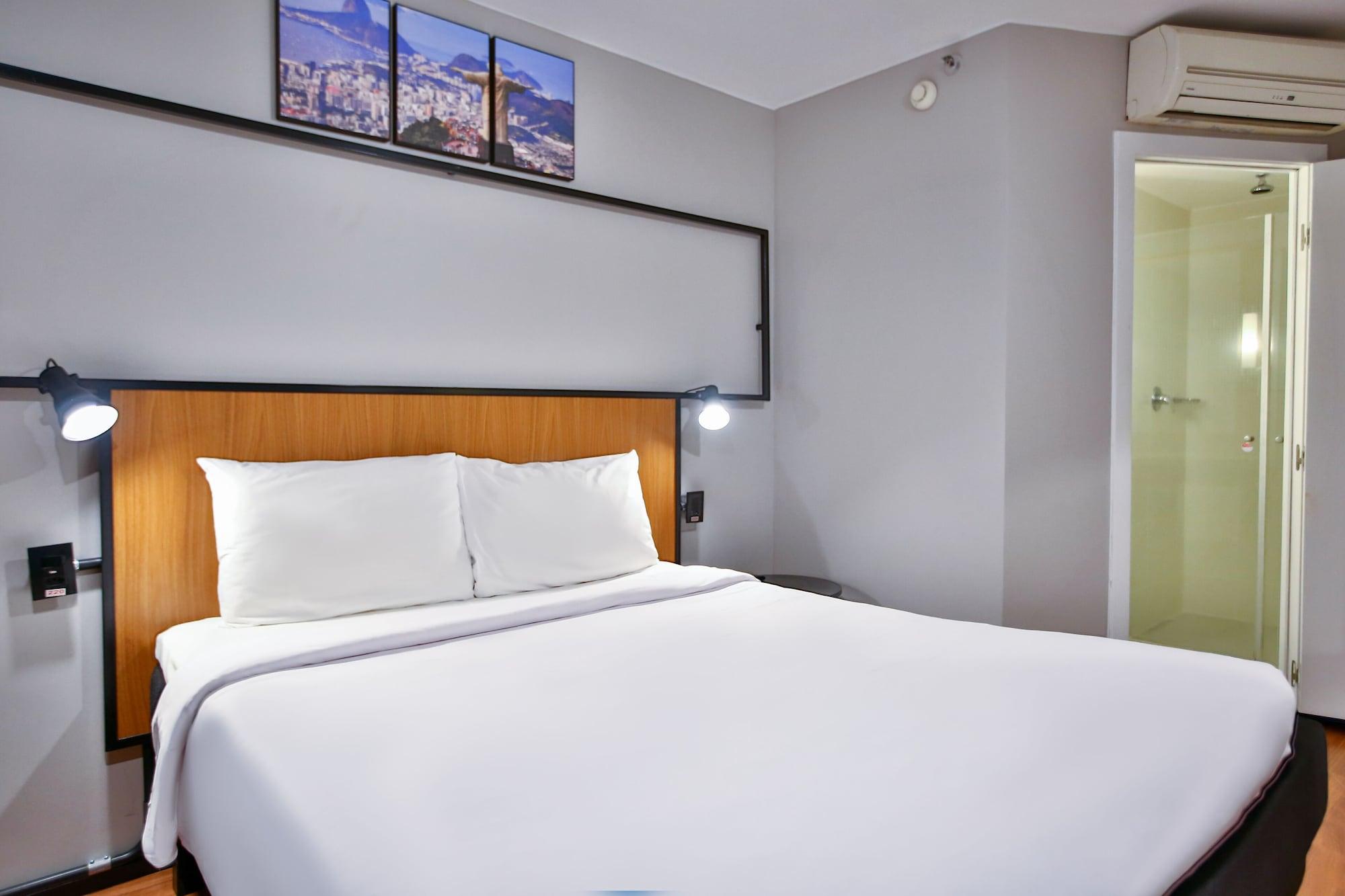 Ibis Copacabana Posto 2 3*