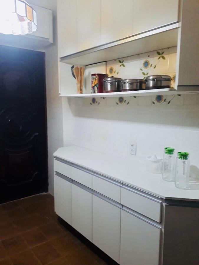Amplo E Confortavel. Ar Condic, Wifi, Tv. Metro. Tijuca. Apartamento