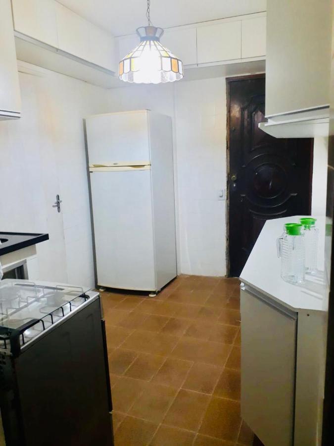 Apartamento Amplo E Confortavel. Ar Condic, Wifi, Tv. Metro. Tijuca. Rio de Janeiro