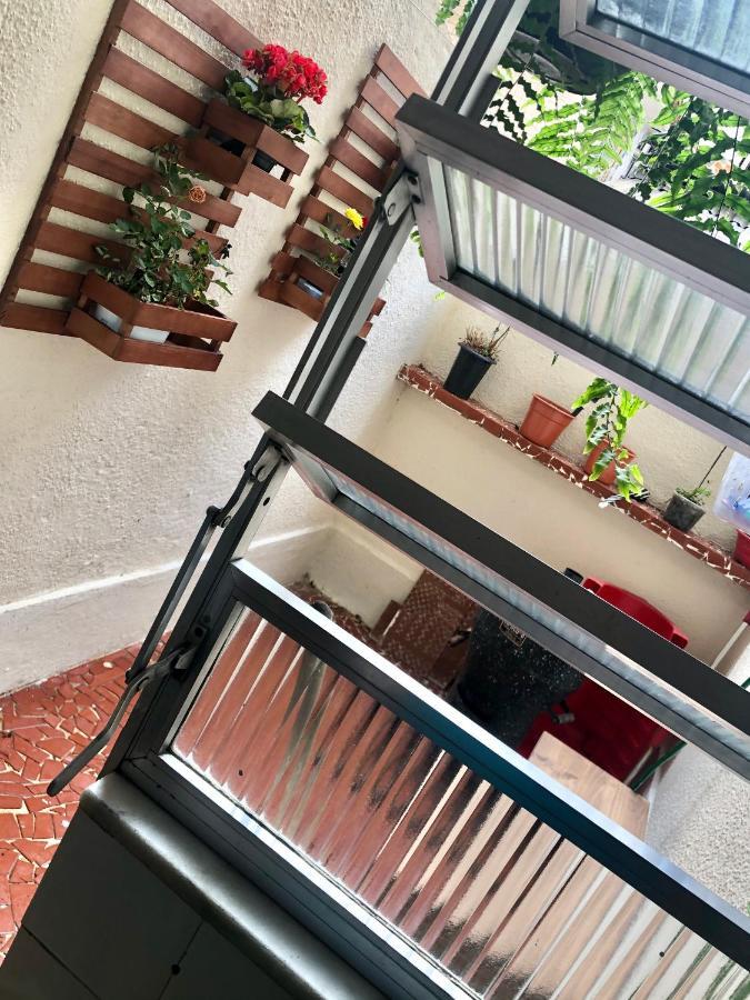 Apartamento Amplo E Confortavel. Ar Condic, Wifi, Tv. Metro. Tijuca.