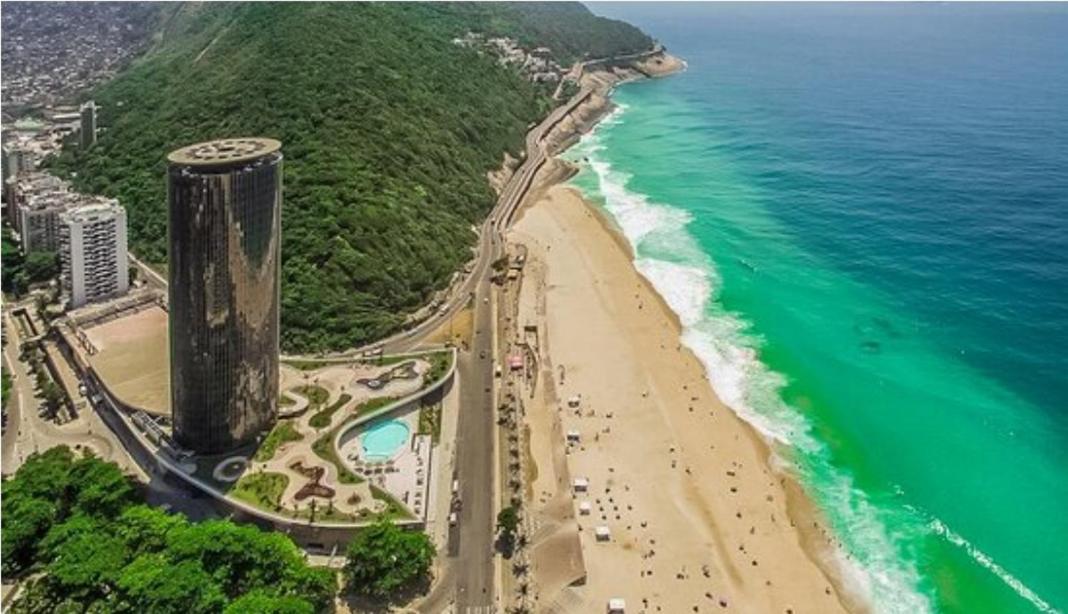 São Conrado Imóvel De 02 Qtos A 300m Da Praia *