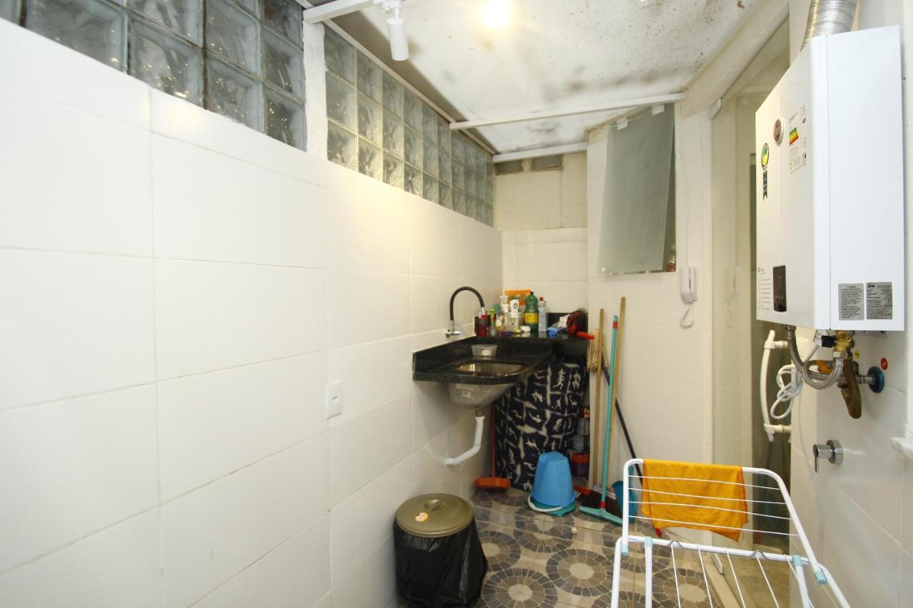 Apartamento Apto Copacabana - Recem Reformado E Moderno, 5 Min. Da Praia!