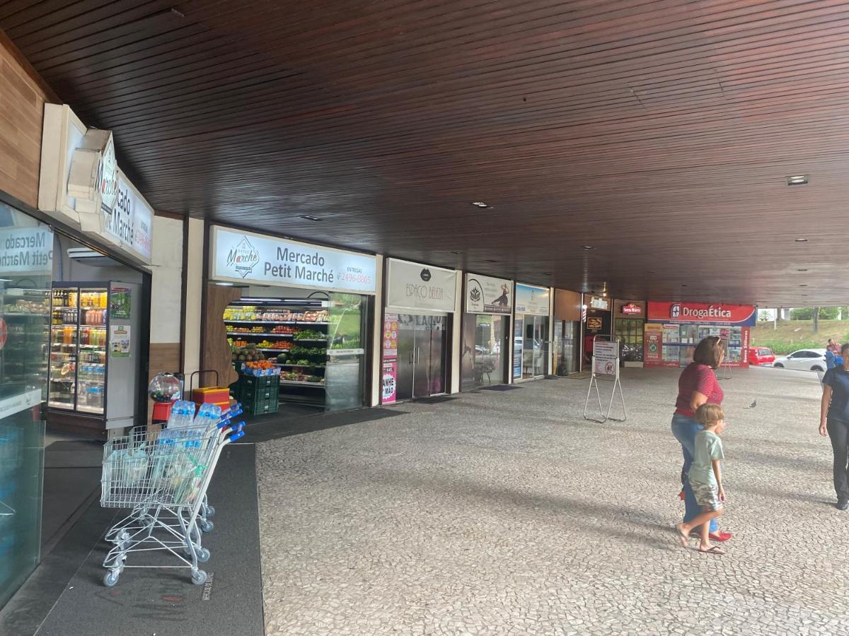 Apartamento Em Condominio Na Beira Da Da Barra Da Tijuca