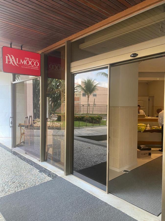 Apartamento Em Condominio Na Beira Da Da Barra Da Tijuca