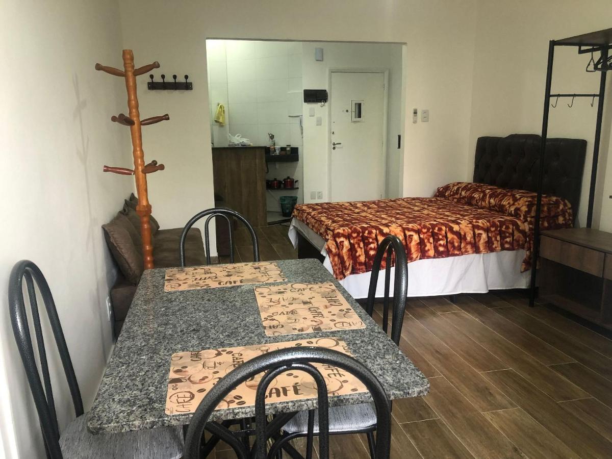 Copacabana Rua Tranquila E Arborizada Perto De Posto 2 Apartamento *