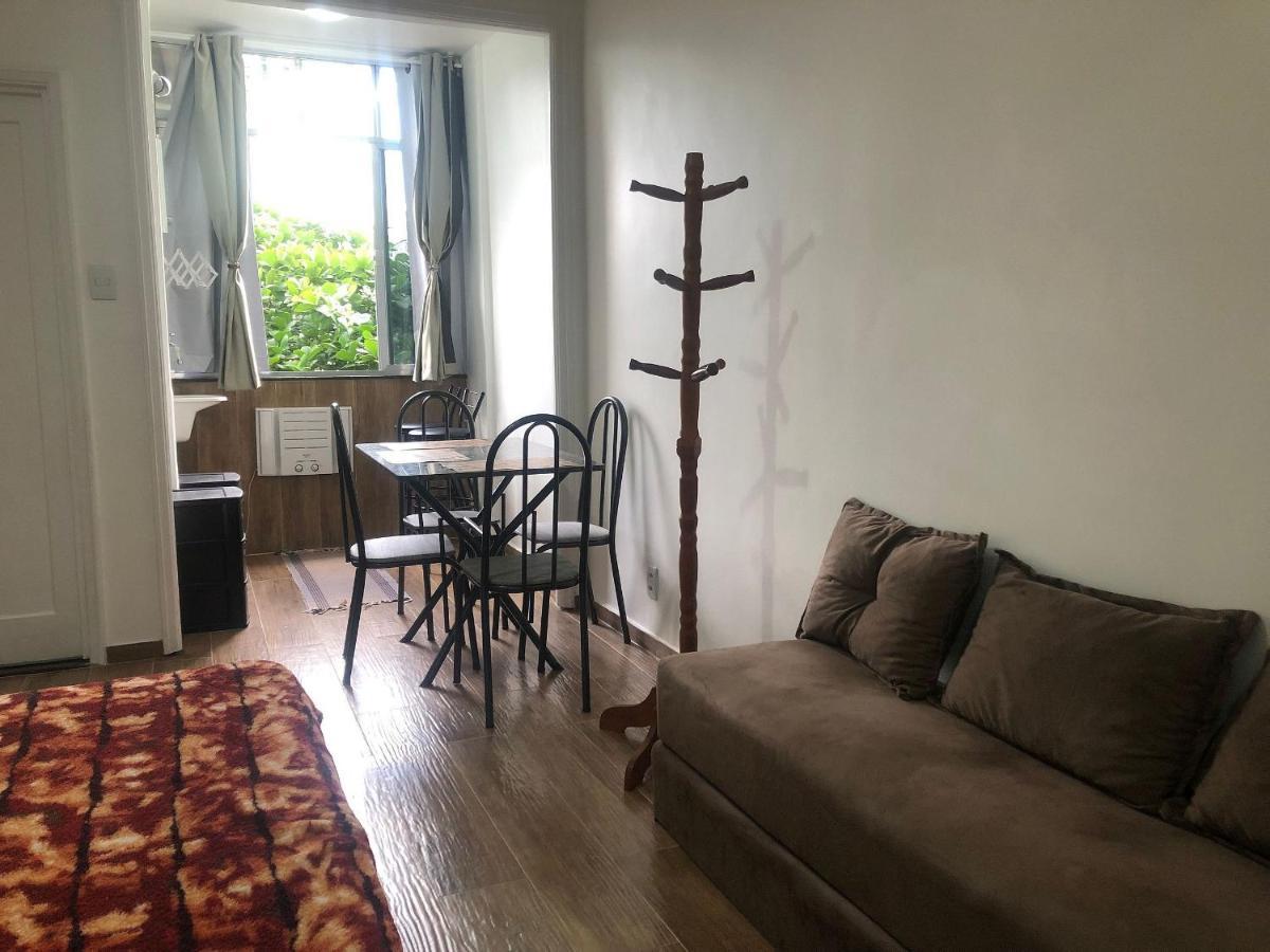 Copacabana Rua Tranquila E Arborizada Perto De Posto 2 Apartamento Rio de Janeiro