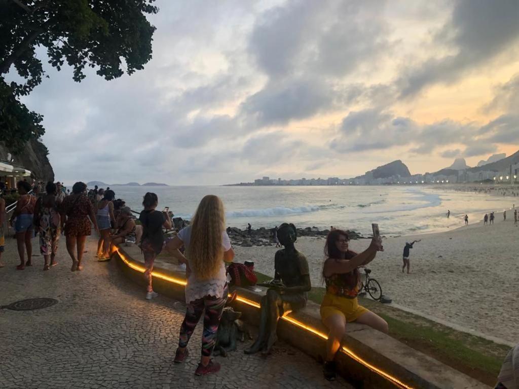 Copacabana Rua Tranquila E Arborizada Perto De Posto 2 Apartamento *